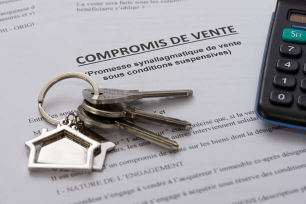 istock French agreement to sell. Real estate purchase concept 1226753691