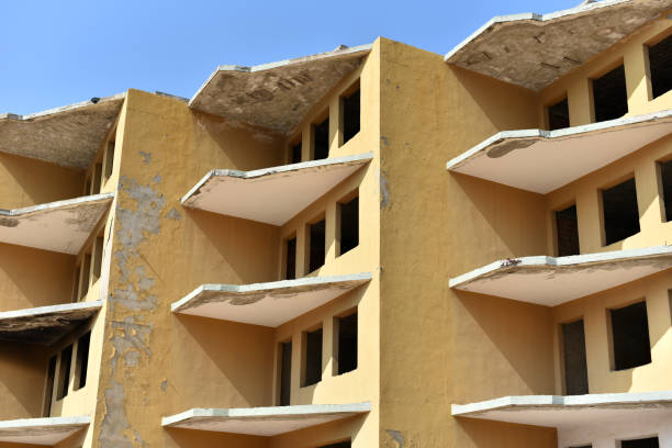 istock unfinished and abandoned apartment building 1226771004