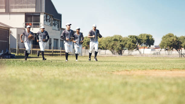 chiamatelo un campo di sogni - baseball player baseball men softball foto e immagini stock