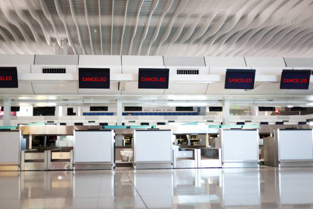 istock Sign Canceled over airport terminal with nobody 1226793714