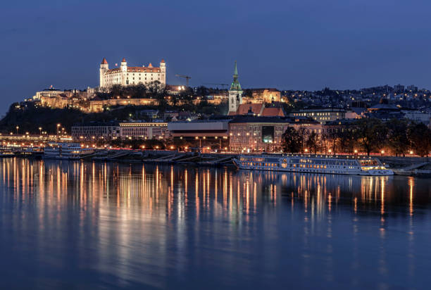 istock Bratislava castle with river in the night, Bratislava, Slovakia 1226797720