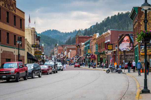 The beautiful town of Deadwood, South Dakota Deadwood, SD, USA - May 30, 2019: The well known beautiful city for its gold rush historical place south dakota photos stock pictures, royalty-free photos & images