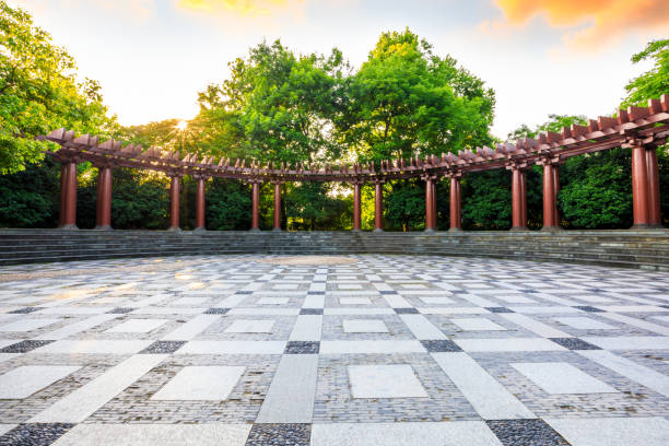 istock Quiet city park square in Hangzhou. 1226882350