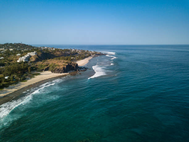 istock boucan canoe beach, reunion island 1226882790