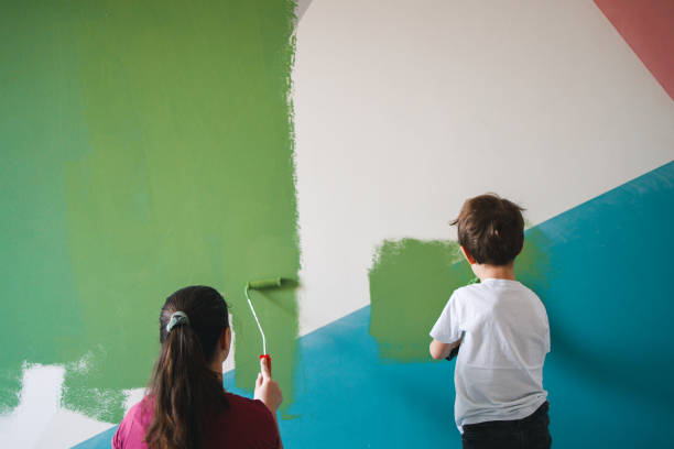 istock Painting the room 1226895751