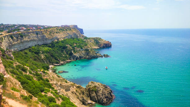 istock Beautiful azure sea and rocky cliffs 1226996065