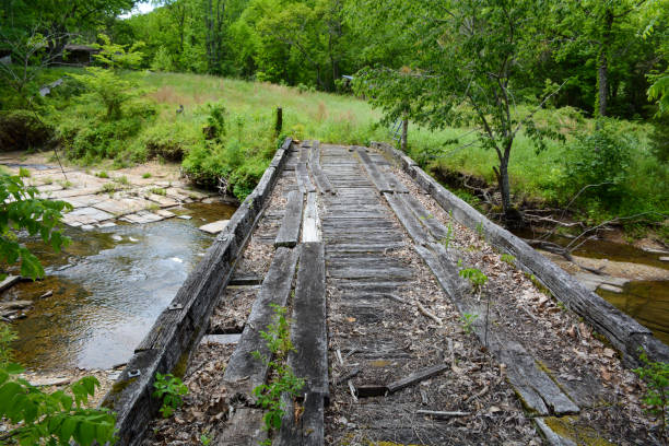 istock Abandoned wooden bridge 1227016439