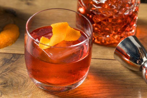 istock Refreshing Boozy Gin Negroni Cocktail 1227022726