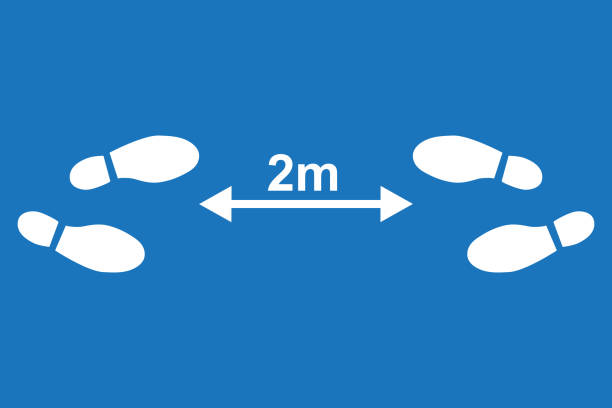 две пары обуви или отпечатков ног и стрелка линии с расстоянием 2 метра. концепция знака социального дистанцирования - contamination meter stock illustrations