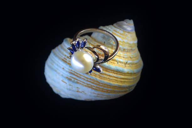 istock 13 Ring Natural Pearls Sapphires Silver Exclusive 1227110787