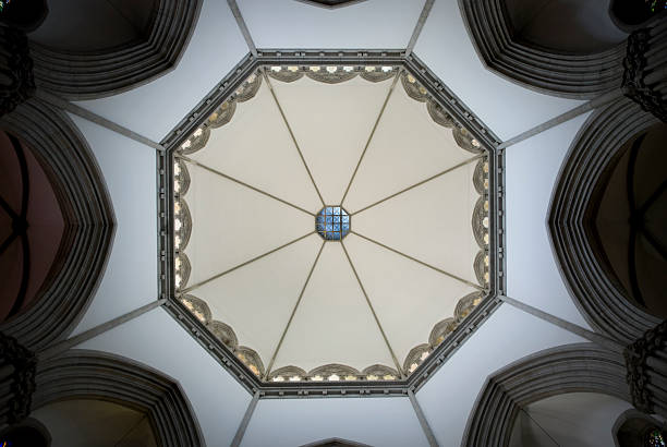 istock Sao Paulo Sé Cathedral dome, Brazil 122711200