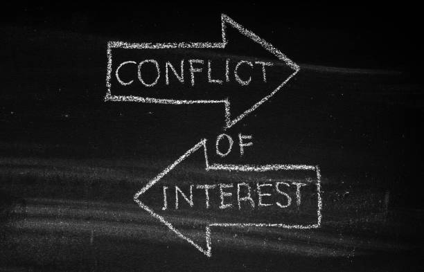 istock Conflict Of Interest 1227117659