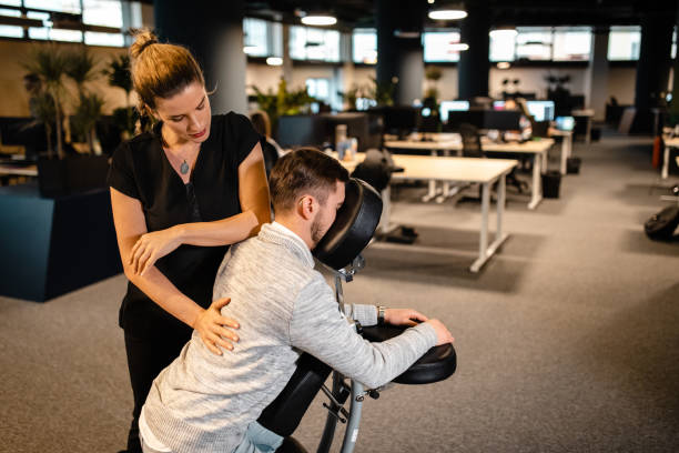 2,404 Corporate Massage Stock Photos, Pictures & Royalty-Free Images -  iStock | Chair massage, Massage chair, Massage therapist
