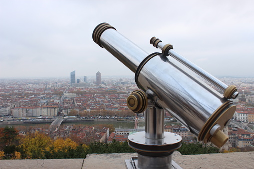 Telescope at the top of Arc du Triomphe