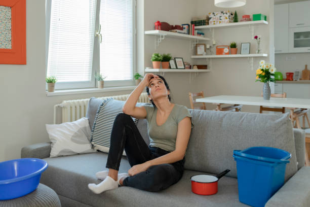 istock Leaks in the Living Room 1227191281