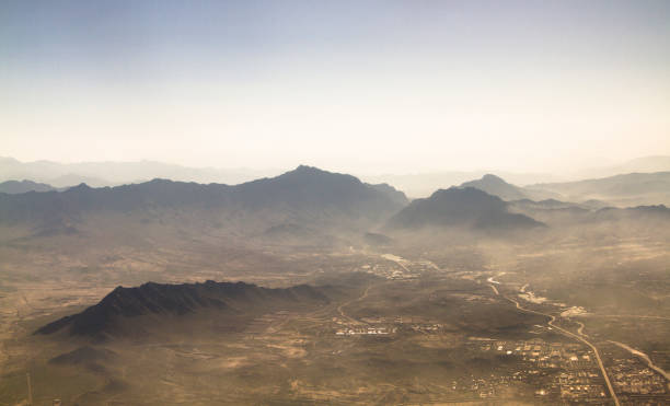 road way to outside of kabul afghanistan - beautiful tree day rock imagens e fotografias de stock