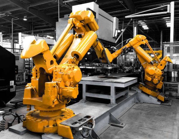 산업용 로�봇은 기계, cnc 제어 금속 판선 기계, 고정밀 및 고정밀 금속 판지 굽힘 기계에 의해 판금을 구부리고 - bending metal cnc steel 뉴스 사진 이미지