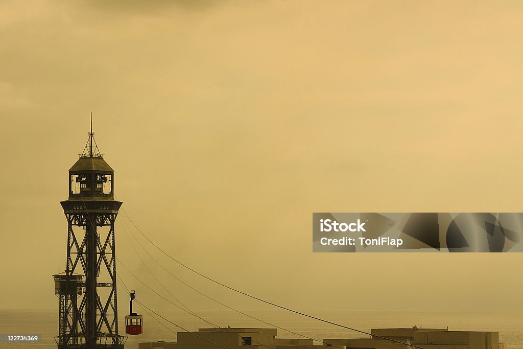 Teleférico tower no porto de Barcelona - Foto de stock de Aço royalty-free