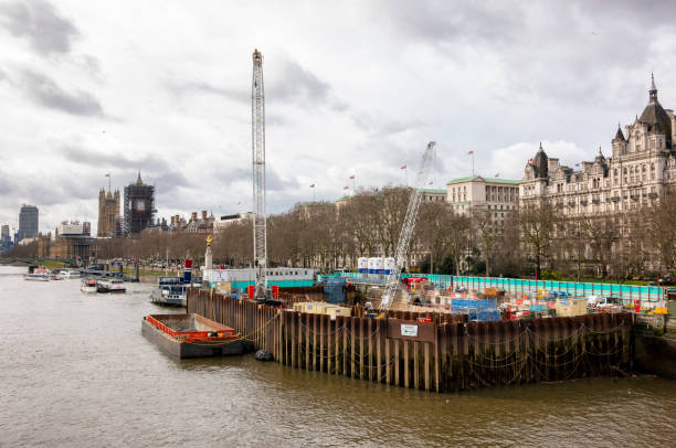 템스 타이드 웨이 터널 건설 공사 – 런던의 새로운 슈퍼 하수구 - thames river 뉴스 사진 이미지