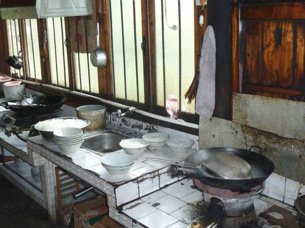 istock dirty dishes from a market 1227407955
