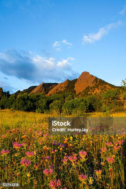 Boulder Flatirons - Fotografias de stock e mais imagens de Boulder - Boulder, Colorado, Ao Ar Livre