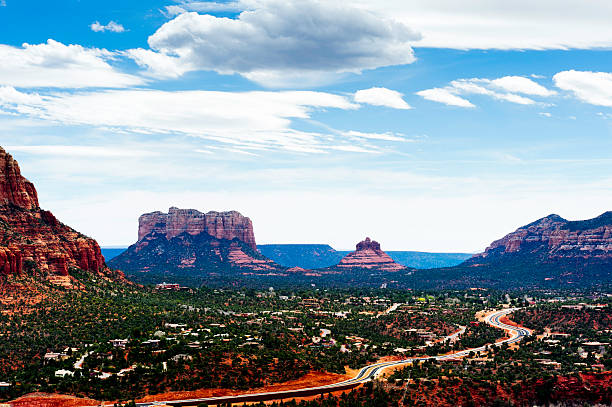 istock Sedona Arizona Desert 122744284