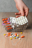 verpackung-von-medizinischen-tabletten-i