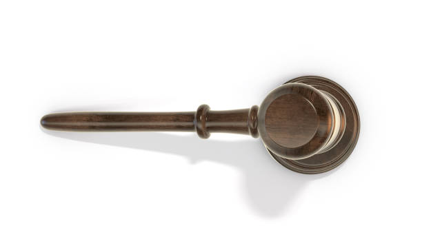 sprawiedliwości gavel odosobniony - gavel law legal system auction zdjęcia i obrazy z banku zdjęć