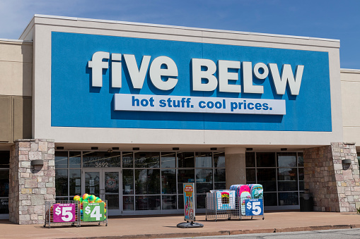 Terre Haute - Circa May 2020: Five Below Retail Store. Five Below is a chain that sells products that cost up to 5 dollars.