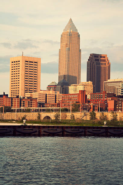 istock Downtown of Cleveland, Ohio during sunset 122757557