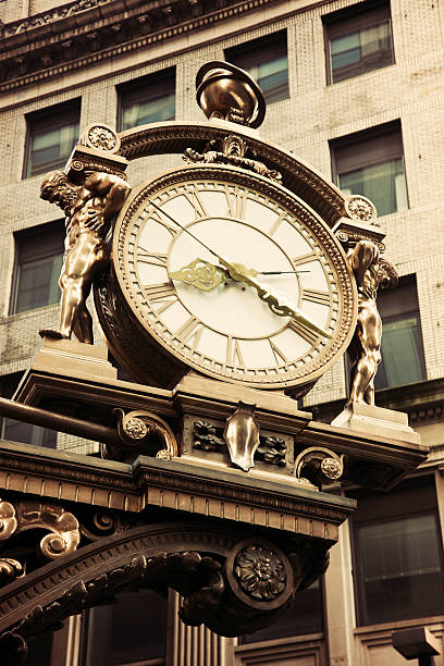 istock Old street clock in downtown Pittsburgh 122758334