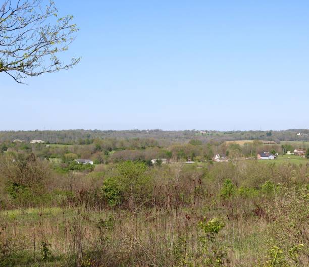 istock Country Valley Horizon 1227586401