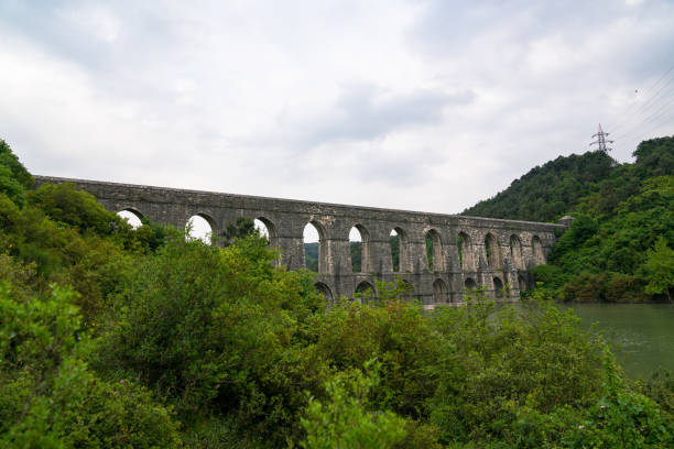 istock Maglova Aqueduct, Turkey 1227591083