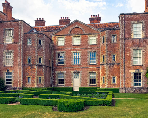 Mottisfont Abbey - a historical priory and country estate in Mottisfont, Hampshire, United Kingdom Mottisfont, Hampshire, United Kingdom - June 9, 2019: Mottisfont Abbey - a historical priory and country estate mottisfont stock pictures, royalty-free photos & images