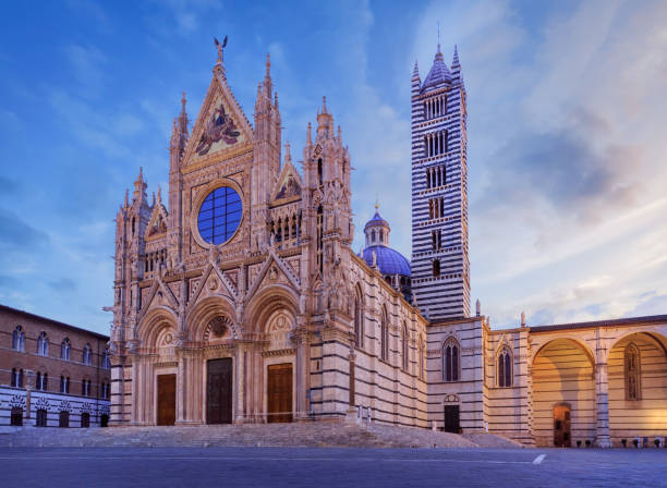 istock Duomo di Siena in twilight, italy 1227649562