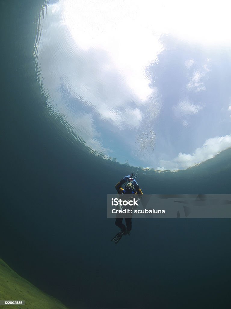 Espaço Sideral debaixo d'água - Foto de stock de Atividade royalty-free
