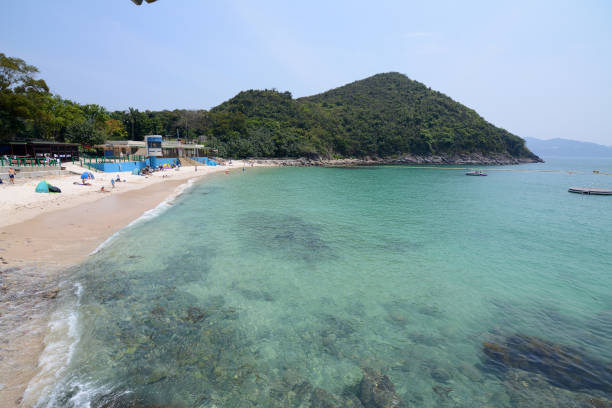 bahía de hap mun en sharp island, sai kung, hong kong - clear sky hong kong island hong kong china fotografías e imágenes de stock