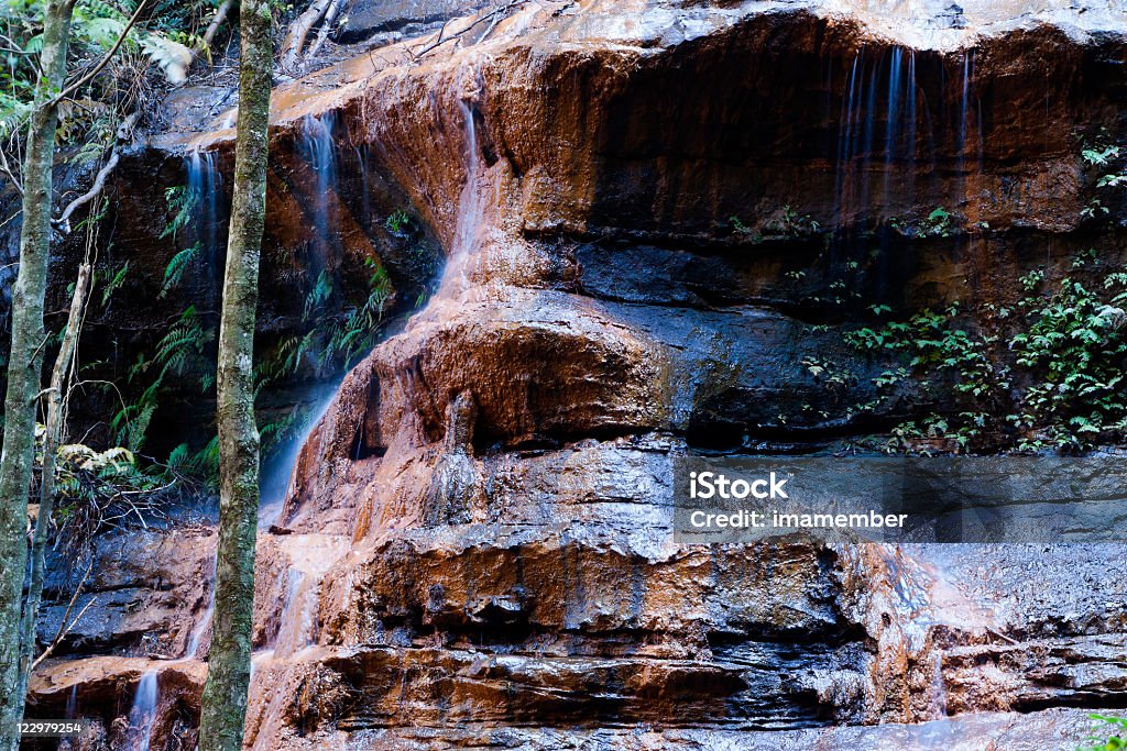 Cascada de brujas "salto" con formación de roca de cara humana - Foto de stock de Agua libre de derechos