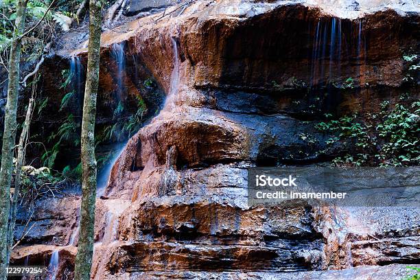 Cascada De Brujas Salto Con Formación De Roca De Cara Humana Foto de stock y más banco de imágenes de Agua