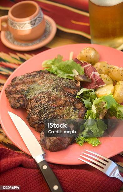 Southwestern A La Parrilla Bistec De Costilla Foto de stock y más banco de imágenes de Aceite de infusión - Aceite de infusión, Ajo, Alimento