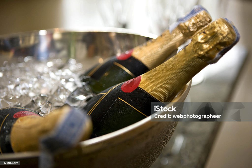 Champagne frappé - Photo de Champagne libre de droits