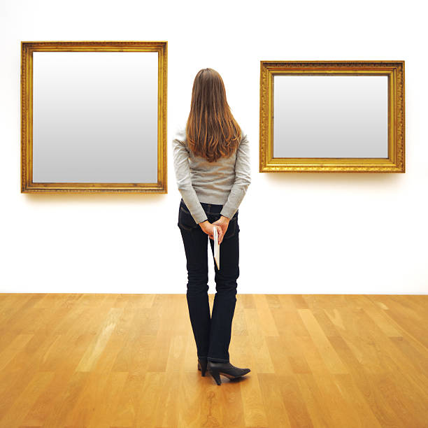 istock woman in a gallery (clipping path) 123097474