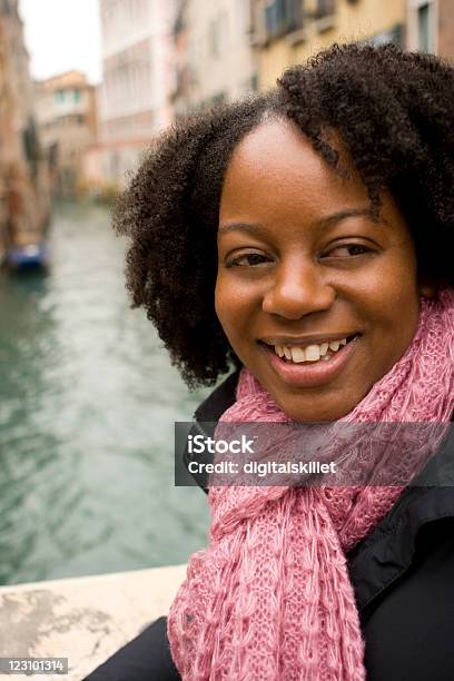 Urlaub In Venedig Stockfoto und mehr Bilder von Afrikanischer Abstammung - Afrikanischer Abstammung, Afro-Frisur, Afro-amerikanischer Herkunft