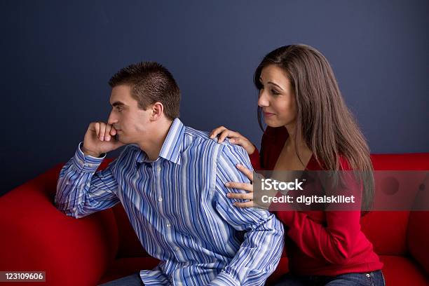 Relaciones De Problemas Foto de stock y más banco de imágenes de Aburrimiento - Aburrimiento, Adulto, Amor - Sentimiento