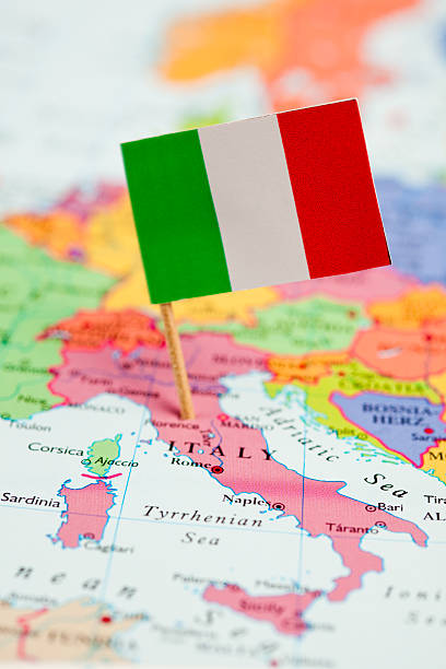 istock Map and Flag of Italy 123145538