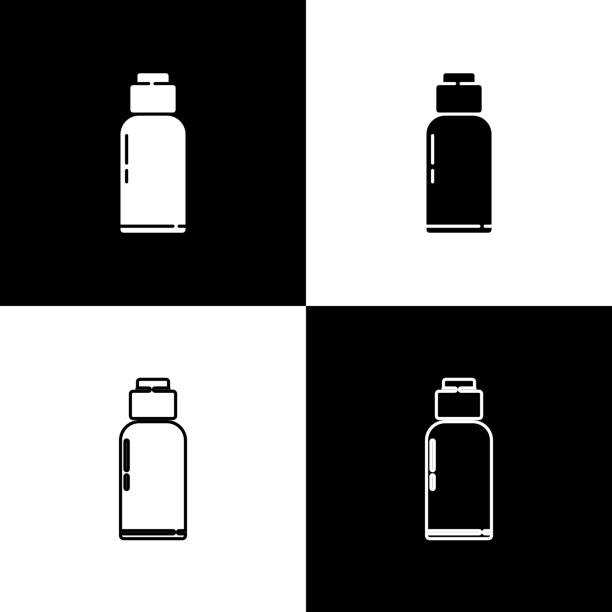 ustaw ikonę butelki wody stołówki izolowane na czarno-białym tle. ikona kolby turystycznej. słoik zużycia wody w kampanii. ilustracja wektorowa - military canteen stock illustrations