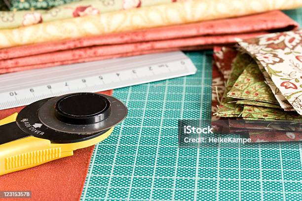 Equipamento Em Mosaico - Fotografias de stock e mais imagens de Kit de costura - Kit de costura, Costurar, Régua