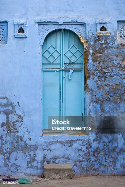 Foto de Blue Door e mais fotos de stock de Antigo - Antigo, Azul, Azul Turquesa