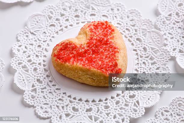 Herzförmige Cookie Stockfoto und mehr Bilder von Farbbild - Farbbild, Fotografie, Genuss