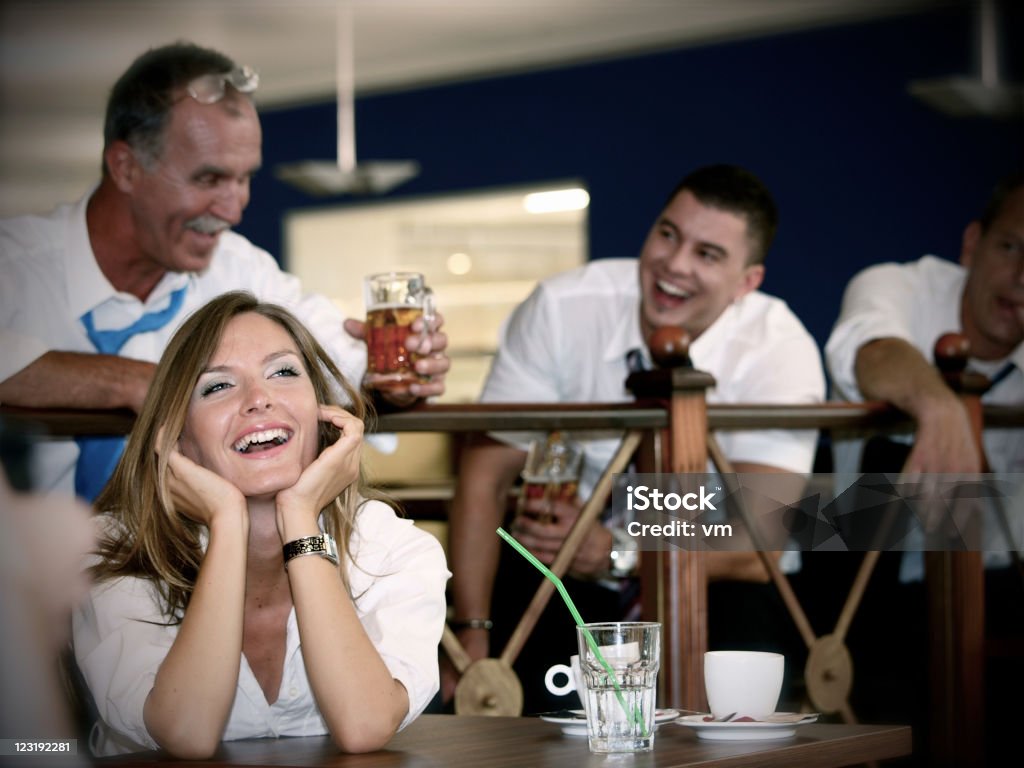 In der bar - Lizenzfrei Alkoholisches Getränk Stock-Foto